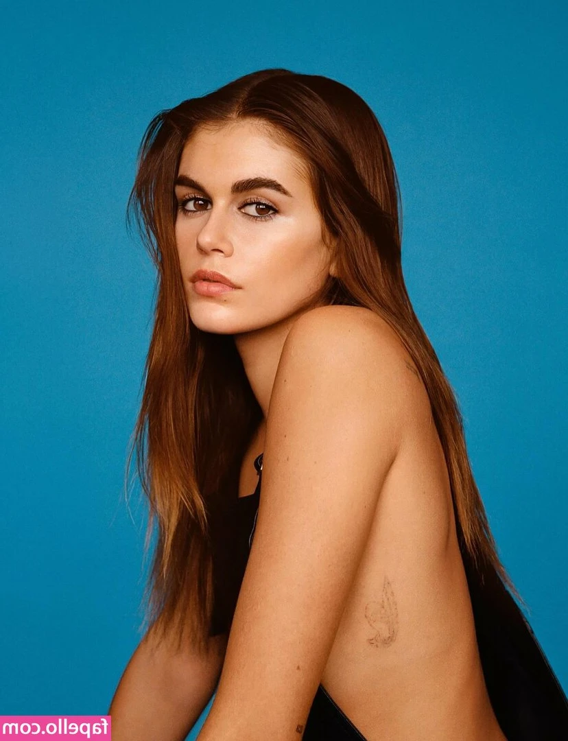 kaiagerber - Happy Friday  Hope everyone gets their dick sucked today