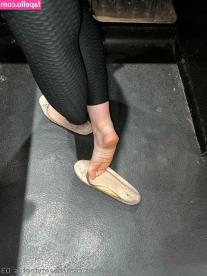 sweetyfeetys_03 [ sweetyfeetys-03-2 ] - Have you seen the uncensored version