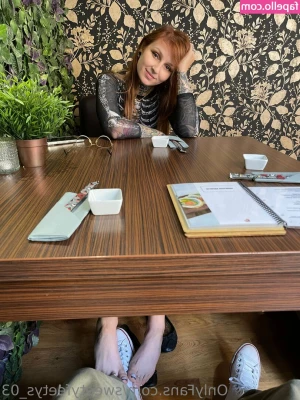 sweetyfeetys_03 [ sweetyfeetys-03-2 ] - good morning baby 💋