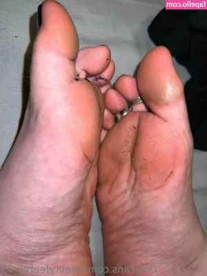 sweetyfeetys_03 [ sweetyfeetys-03-2 ] - So things are starting to cum together  That s good to see  I ll part 1