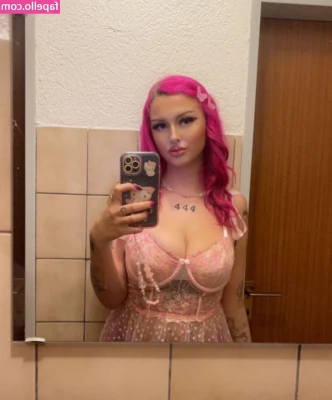 Valeria Maria [ valeria-maria ] - Next time we can make our showers more exciting  Would you scrub me