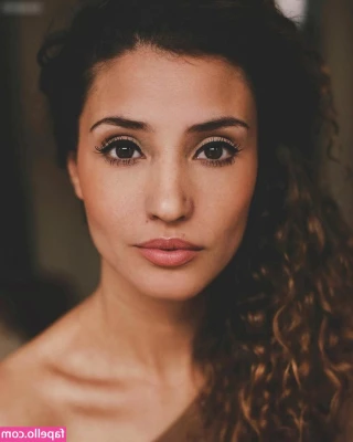 Nadine Menz [ nadine-menz ] - Bye Rome