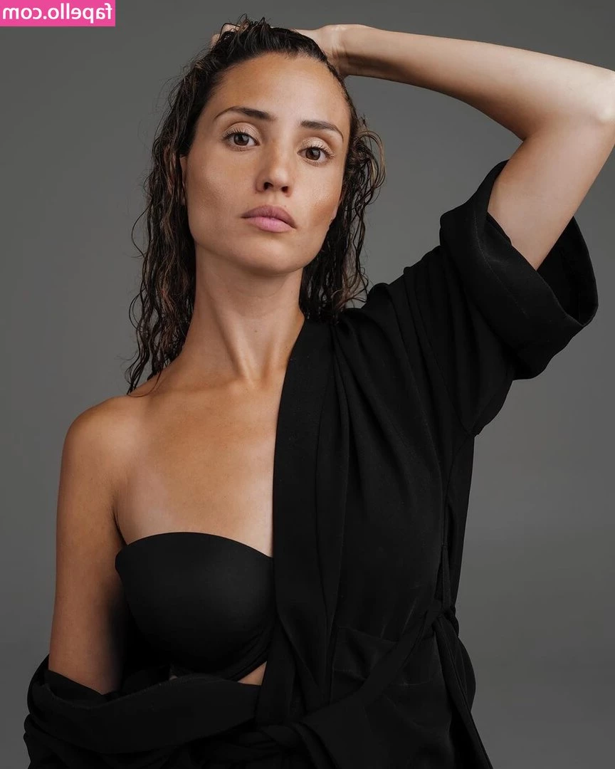 Nadine Menz [ nadine-menz ] - Delicia de socada     henrymeuamor