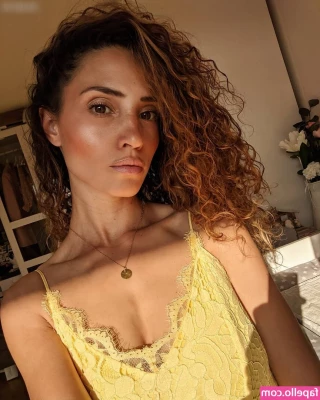 Nadine Menz [ nadine-menz ] - Let’s play Tip the Tatas for some 50 year old natural boobs that