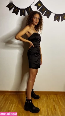 Nadine Menz [ nadine-menz ] - New start  Content incoming