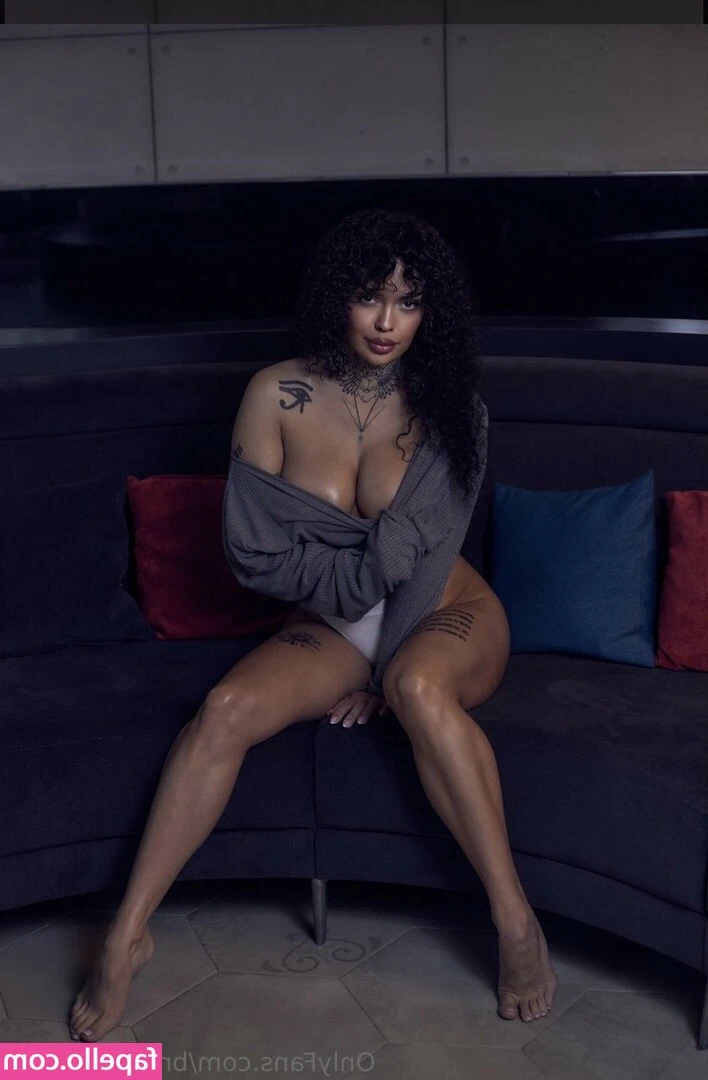 Brianna Moon [ brianna-moon ] - Dearest Boyfriend,  My heart is bursting with appreciation for you.