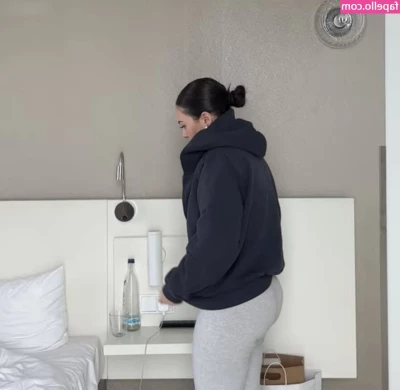 Yungpeppermint - Here we go friends  Not your average soapy day in the shower  Come