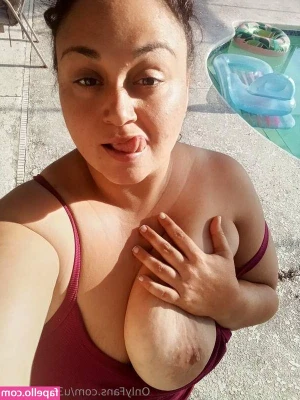 Italian Sun Shine [ italian-sun-shine ] - Felt like showing off my big cock today
