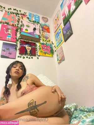 messyjessyxxxx - I like that when you FUCK me you look me in the EYES 😈
