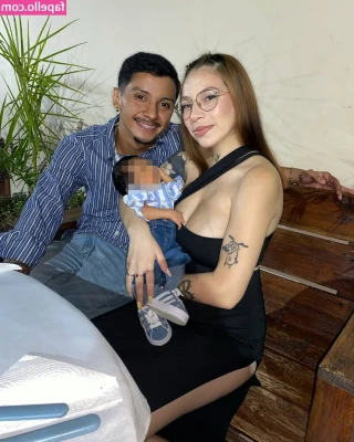  [ sofia-aimara ] - Dime que te gusta está postura