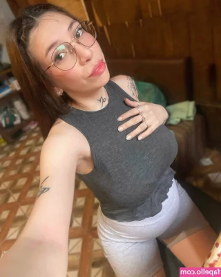  [ sofia-aimara ] - See my video of me sexy mopping