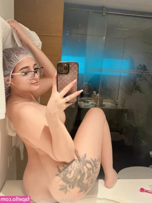 FranciaMarquina - Wanna taste me  I promise I m sweet