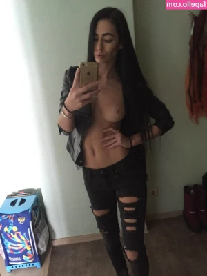 Rolshchikova A.A. [ rolshchikova-a-a ] - DM me for labor day sales and check your dms for my messages 😘