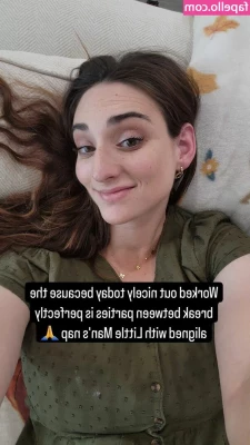 Abby Shapiro [ abby-shapiro-1 ] - Asker bayılırım🥶 Nöbette sürekli pornolarımı izleyip 31
