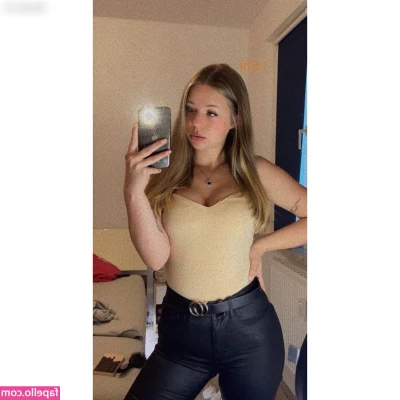 Lenii.brnnr [ lenii-brnnr ] - Or it’s all about my breast ?…