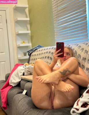 Taylor Richardson [ taylor-richardson ] - Watch me cum in seconds with this cockring