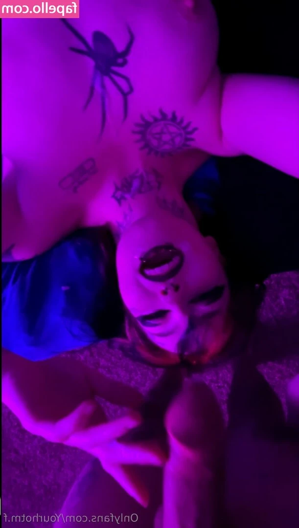 yourhotm.f [ yourhotm-f-3 ] - If you want an 8 minutes video of me as Corpse Bride being suuuuuuper