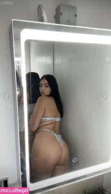 Loverileyray - TOPLESS TITTY TUESDAY 🥳   Is it still our favourite day ever? 💙