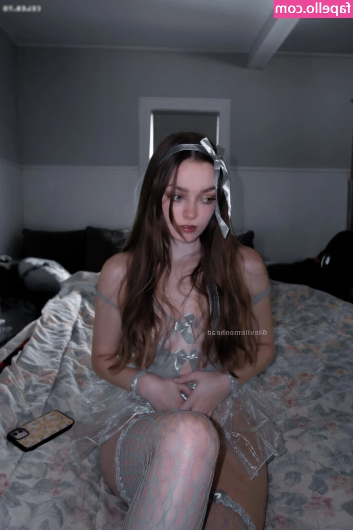 Lexilemonhead [ lexilemonhead-3 ] - Sometimes I get shy so be patient with me