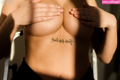fuckyouboypayme - Tip for a kiss💋