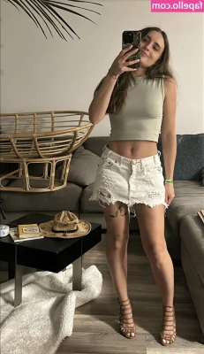 juliabracadabra - ready for a hot night I am going out and I feel sexy