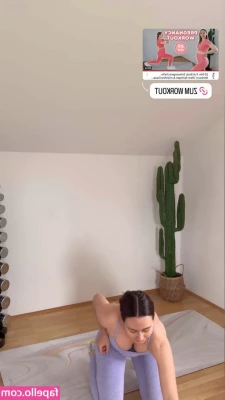 Paulina Wallner [ paulina-wallner ] - Come hit it from the back