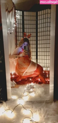 Sweetyuzucosplay [ sweetyuzucosplay-1 ] - 😈🍆💦 Morning Wood Cock Was Horny! xD