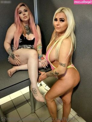 TattooTeufelchen92 - rosecaarter was just headed to the pool but decided to get a workout