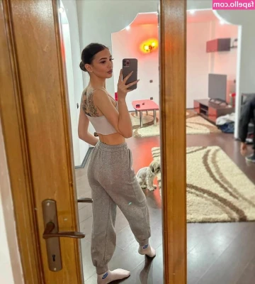 Alexandragalatan - Creamy heaven 👅