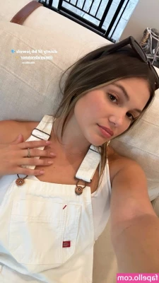 Olivia Holt [ olivia-holt ] - Rock that body