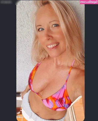 Realangi0 - Feeling naughty