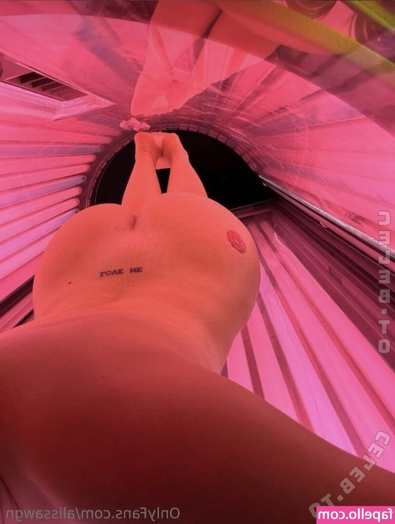 Alischa.mlr [ alischa-mlr-1 ] - Wanna spank me baby💦