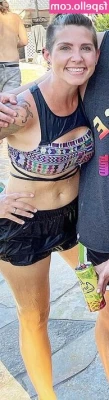 Soe Gschwind [ soe-gschwind ] - Hope your week is going well 💜😘