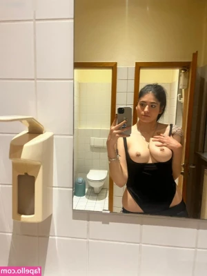 Niamausilol - Hola amores sigo subiendo contenido sigas suscribiéndose   Y delen