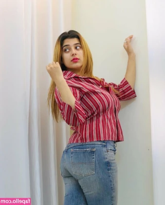 Apoorva Bhalla [ apoorva-bhalla ] - Any fantasy you want me to fulfill for you, I wait for you in DM
