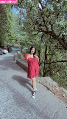 Apoorva Bhalla [ apoorva-bhalla ] - Full of 🥛