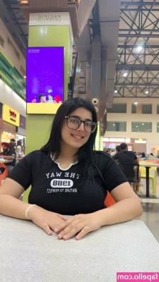 Apoorva Bhalla [ apoorva-bhalla ] - In a mood tonight