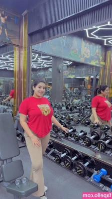 Apoorva Bhalla [ apoorva-bhalla ] - Anything I can do to distract myself from packing  I ll post the
