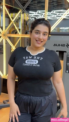 Apoorva Bhalla [ apoorva-bhalla ] - Propped up for Titty Tuesday! 😈