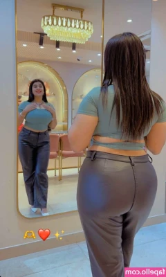 Apoorva Bhalla [ apoorva-bhalla ] - I want you to grab this ass and imagine riding it baby