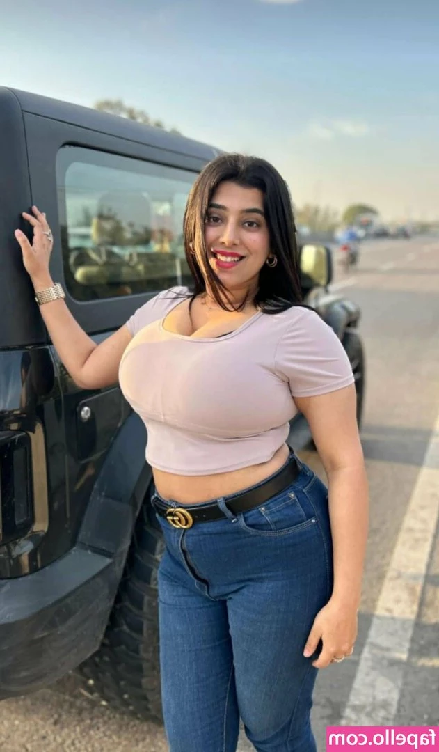 Apoorva Bhalla [ apoorva-bhalla ] - Doesn t it make you so mad knowing I m completely naked as I take