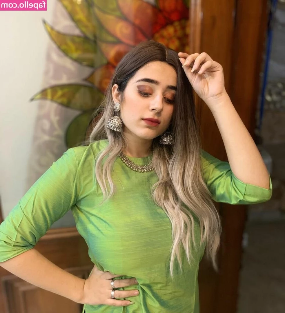 Apoorva Bhalla [ apoorva-bhalla ] - Are my tits big enough for you? 🥰