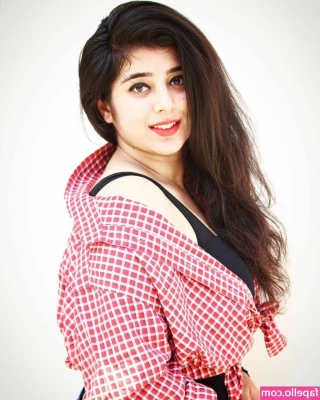 Apoorva Bhalla [ apoorva-bhalla ] - I’m here with you guys ✨🥰