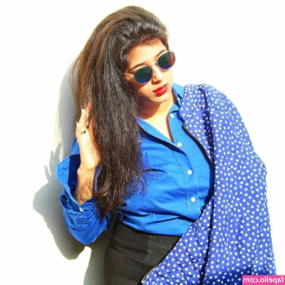 Apoorva Bhalla [ apoorva-bhalla ] - Fully nude skonk farts in my man's mouth in lots of fun different