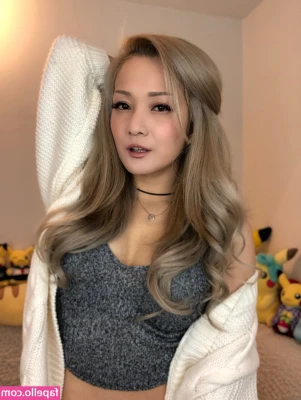 Reina Scully [ reina-scully ] - Regalito para los curiosos