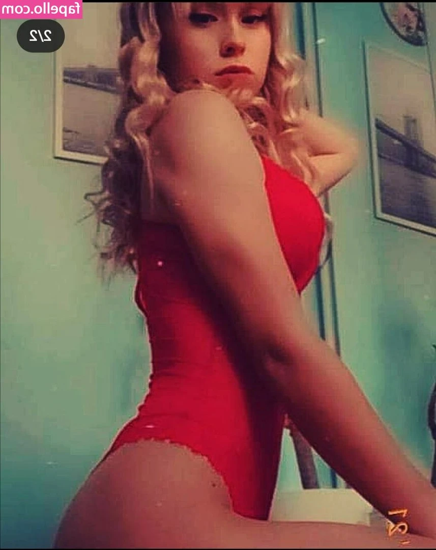 dreamnightlovv - Check those DMs. 😍