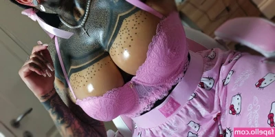 LitaTheDoll - Available until 4 today to do 30 minutes and 1 hour privates ❤️