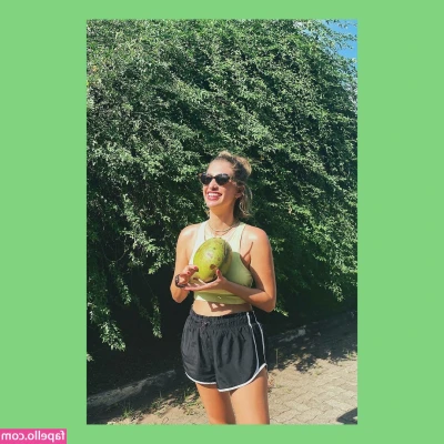 Carol Moreira [ carol-moreira ] - Beach Day