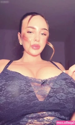 Luisa Senn [ luisa-senn ] - Happy Friday
