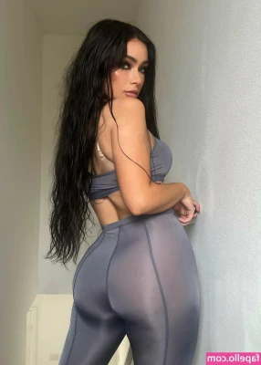 caitlin_christine [ caitlin-christine-4 ] - HAPPY VALENTINES DAY! 💘 sending you lots of hugs and kisses 🥰